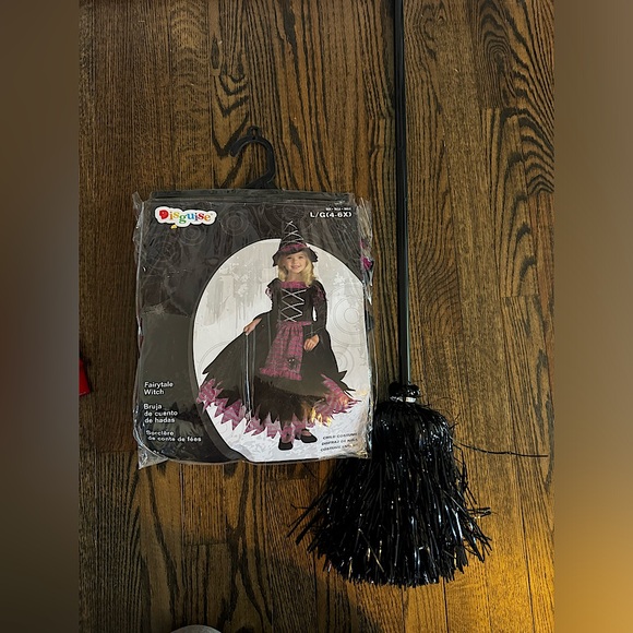 Childs witch costume size 4-6x - Picture 1 of 2